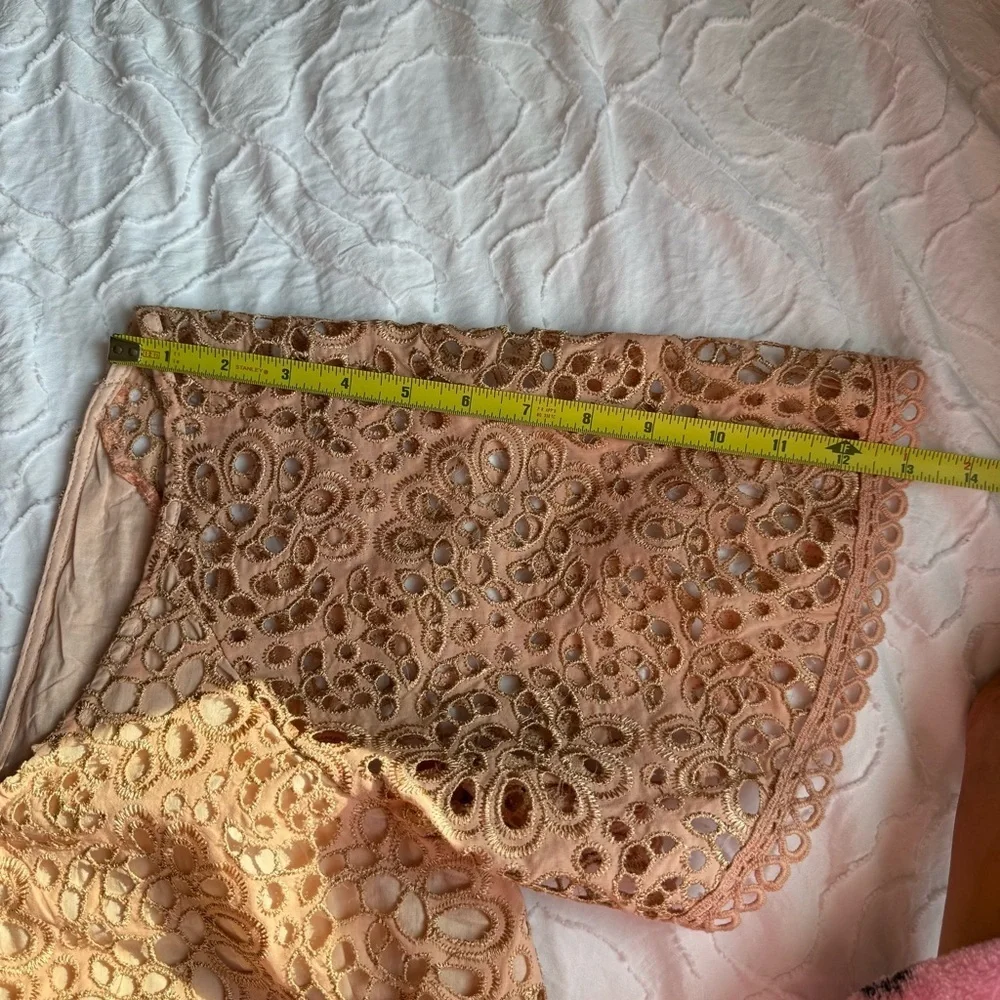 DX Collection Elegant Pink Peach Lace Dress Gold and Ruffle Detail - Picture 7 of 7